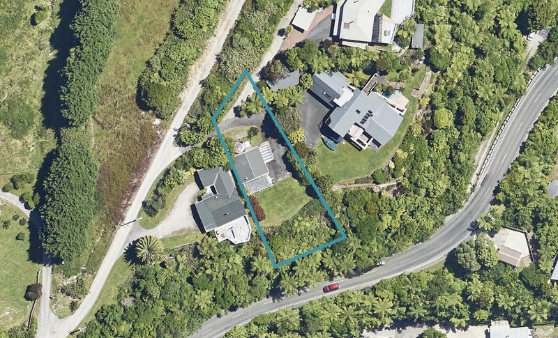 8 Spencer Road, Lake Tarawera, Rotorua - Carousel 1