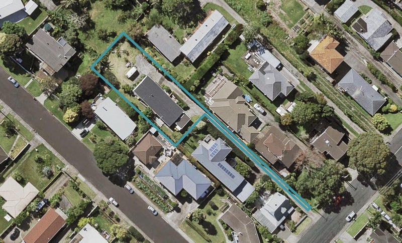 2/49 Stanley Avenue, Milford, Auckland - Carousel 1