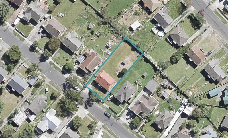 58 Wilkie Crescent, Naenae, Lower Hutt - Carousel 1