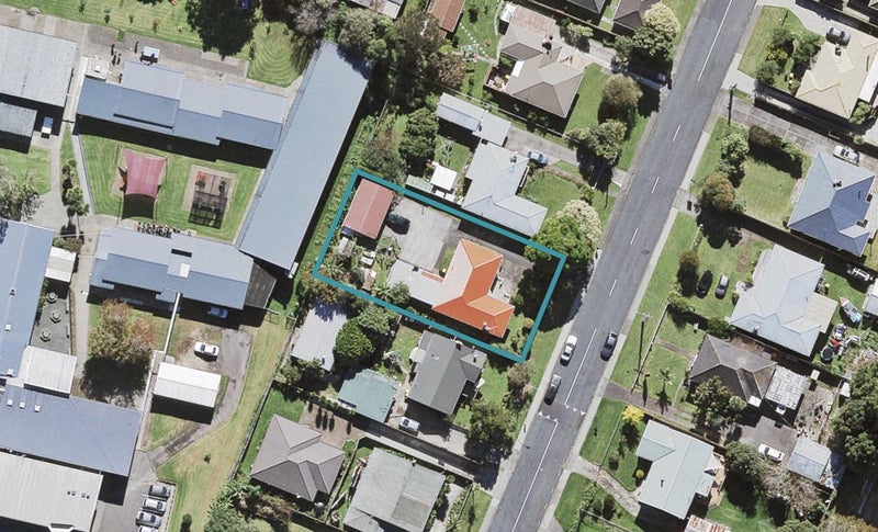 20 Vanguard Road, Kelston, Auckland - Carousel 1