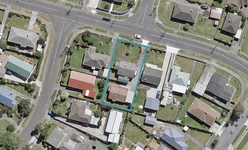2/15 Burcham Street, Taita, Lower Hutt - Carousel 1