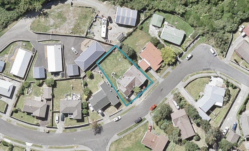 47 Castlerea Street, Wainuiomata, Lower Hutt - Carousel 1