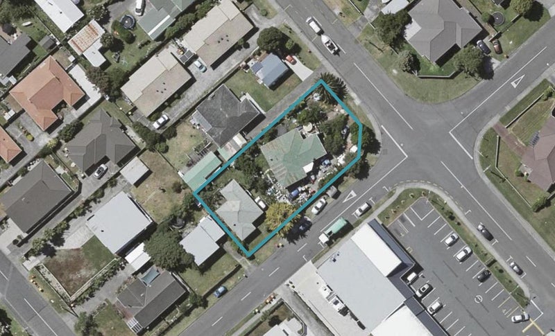 22 Ngapotiki Street, Paraparaumu Beach, Paraparaumu - Carousel 1