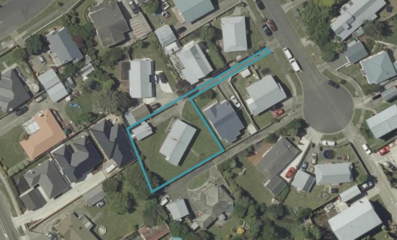 10 Perrin Place, Kelvin Grove, Palmerston North - Carousel 1