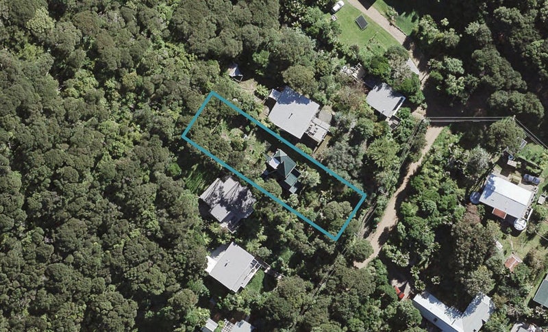 14 Wairua Road, Omiha, Waiheke Island - Carousel 1