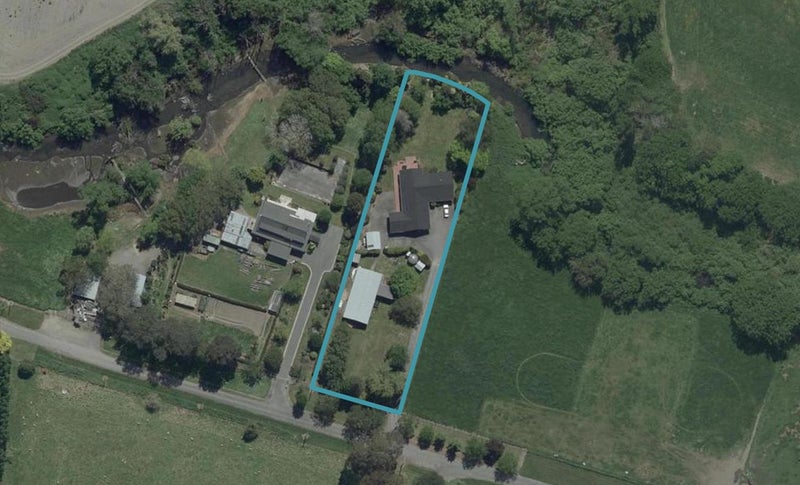 18 Selkirk Place, Marshland, Christchurch - Carousel 1