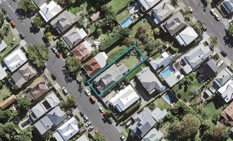 23 Ariki Street, Grey Lynn, Auckland - Carousel 1