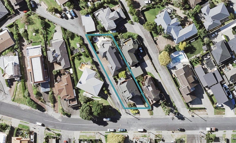 2/34 Devon Road, Bucklands Beach, Auckland - Carousel 1
