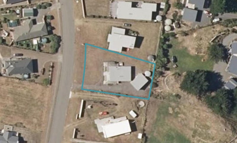 40 Kent Avenue, Waitarere Beach, Levin - Carousel 1