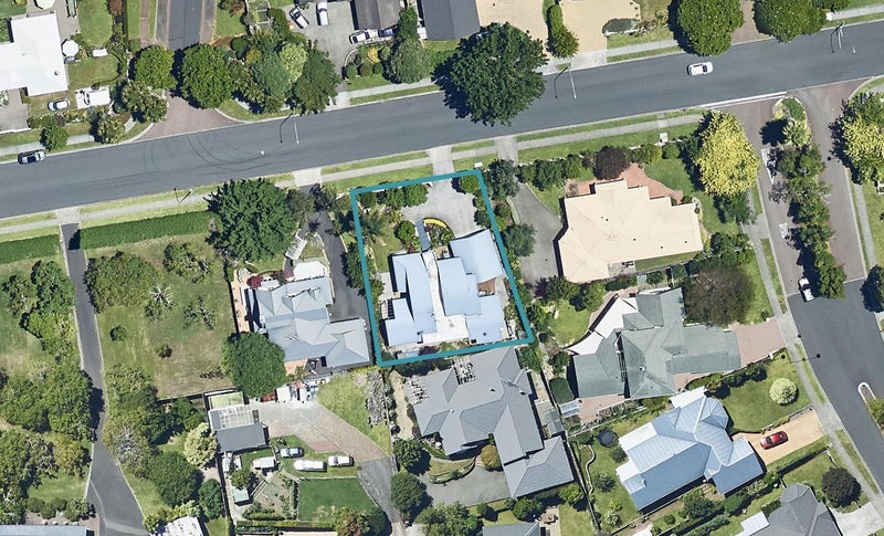 22 Orange Lane, Bethlehem, Tauranga - Carousel 1