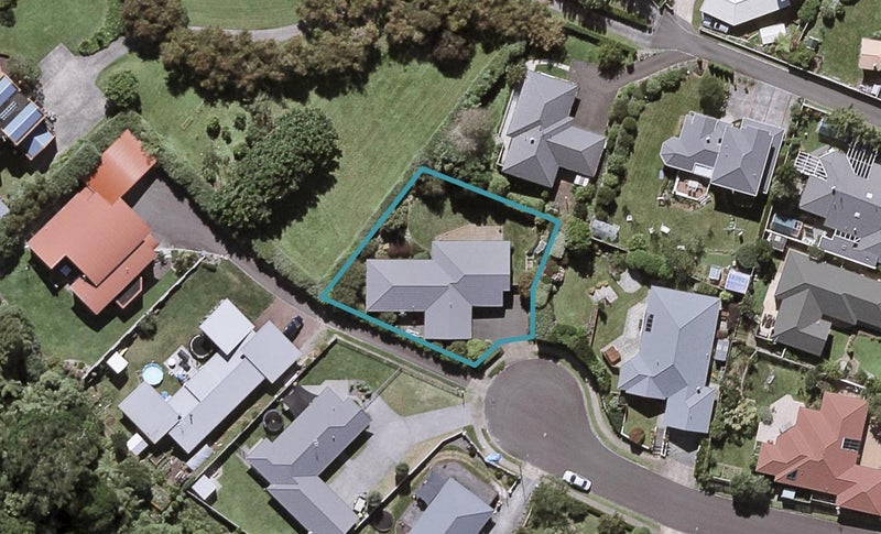 4 Orlando Close, Frankleigh Park, New Plymouth - Carousel 1