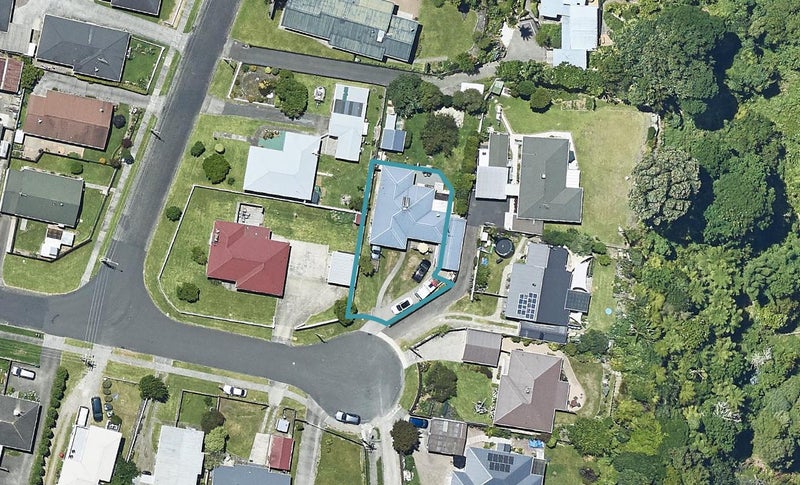 42 Baycroft Avenue, Parkvale, Tauranga - Carousel 1