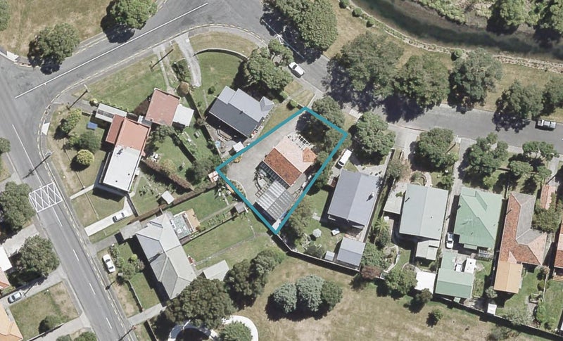 73 Riverside Drive, Waiwhetu, Lower Hutt - Carousel 1