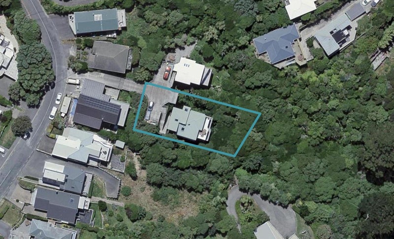 62A Nevay Road, Karaka Bays, Wellington - Carousel 1