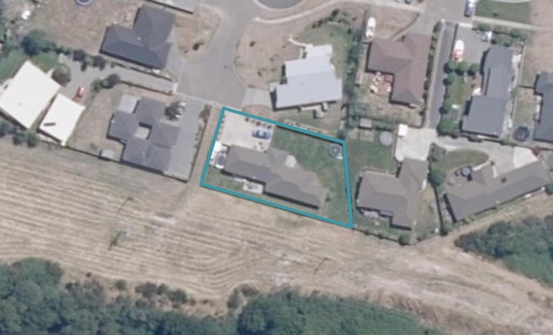 22 Brompton Close, Richmond Heights, Taupo - Carousel 1