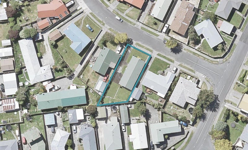 5 Berkeley Road, Wainuiomata, Lower Hutt - Carousel 1