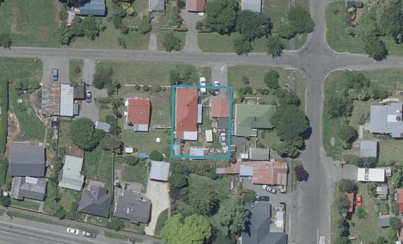 12 Union Street, Coalgate - Carousel 1