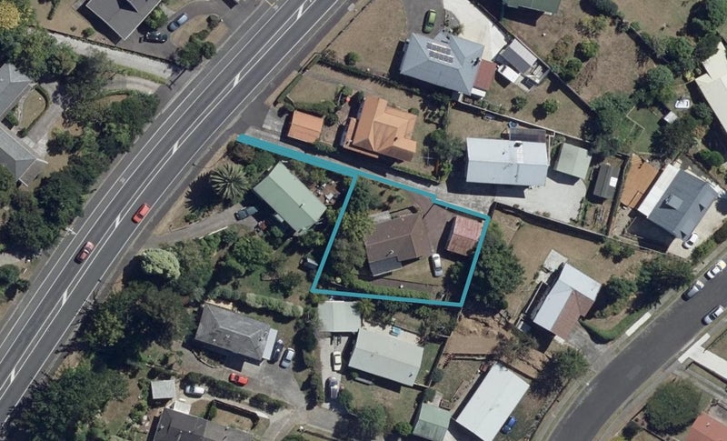 113 Tuhikaramea Road, Dinsdale, Hamilton - Carousel 1