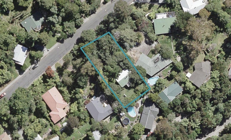 21 Wyndham Road, Pinehaven, Upper Hutt - Carousel 1