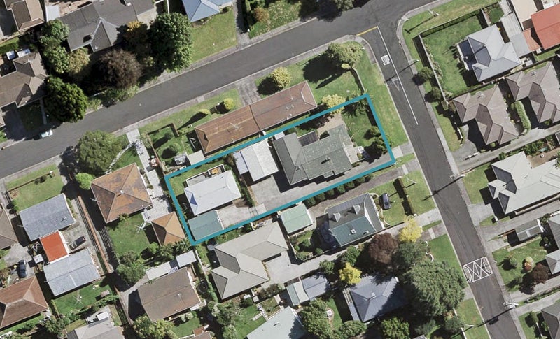 1/10 Argyle Avenue, Pahurehure, Papakura - Carousel 1