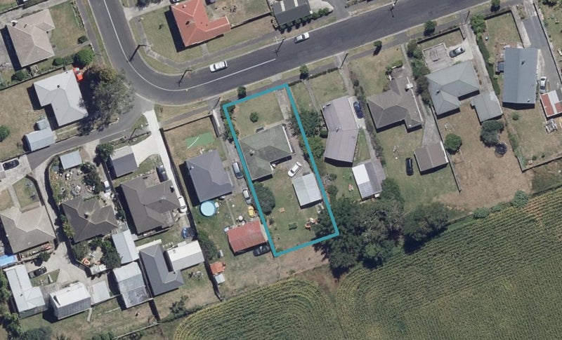 5 Northolt Road, Fairview Downs, Hamilton - Carousel 1
