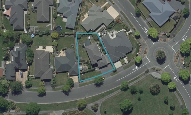 17 Sanctuary Gardens, Shirley, Christchurch - Carousel 1