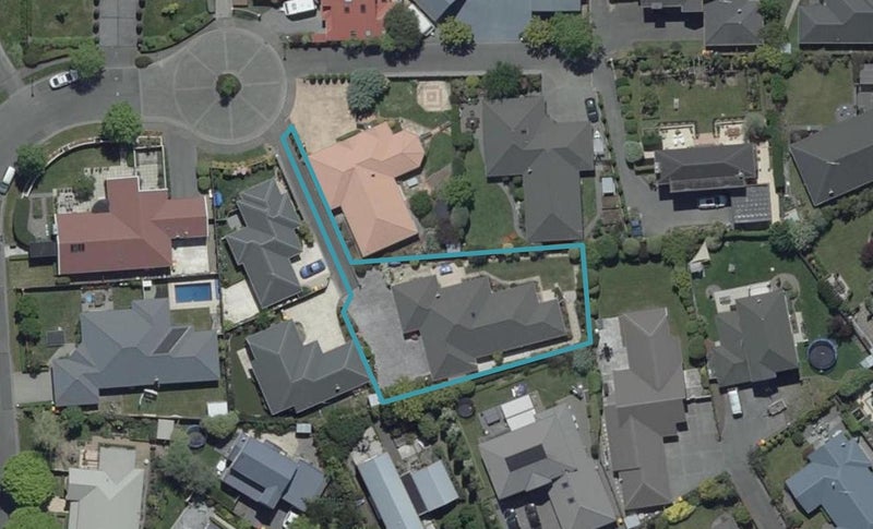 10 Ridgewood Place, Shirley, Christchurch - Carousel 1