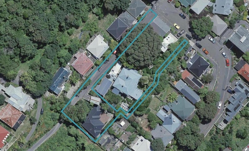 31A Patanga Crescent, Thorndon, Wellington - Carousel 1