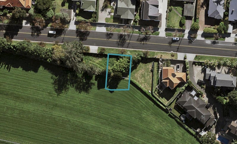 12B Peach Parade, Remuera, Auckland - Carousel 1
