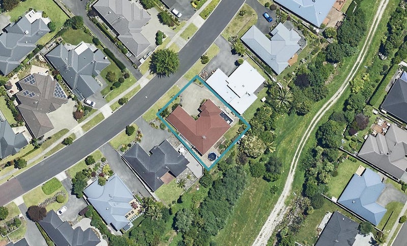 98 Orange Lane, Bethlehem, Tauranga - Carousel 1
