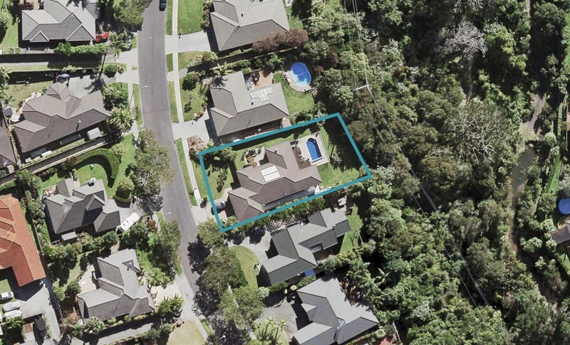 116 Te Wharau Drive, Greenhithe, Auckland - Carousel 1