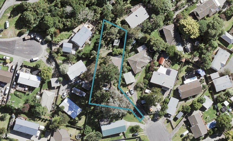 21 Pitcher Place, Glen Eden, Auckland - Carousel 1