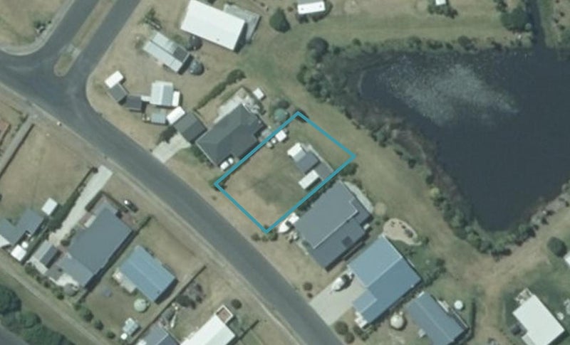 51 Scott Drive, Cooks Beach - Carousel 1