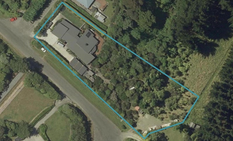 233 Polson Hill Drive, Palmerston North - Carousel 1