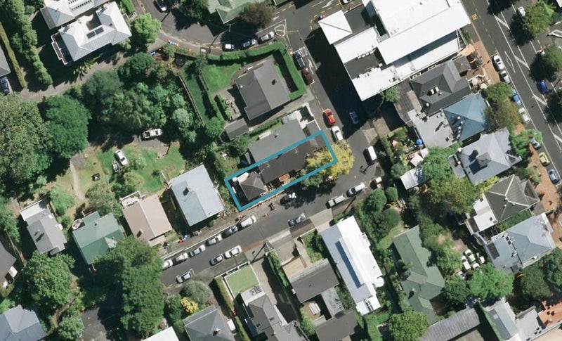 7 Aorere Street, Parnell, Auckland - Carousel 1