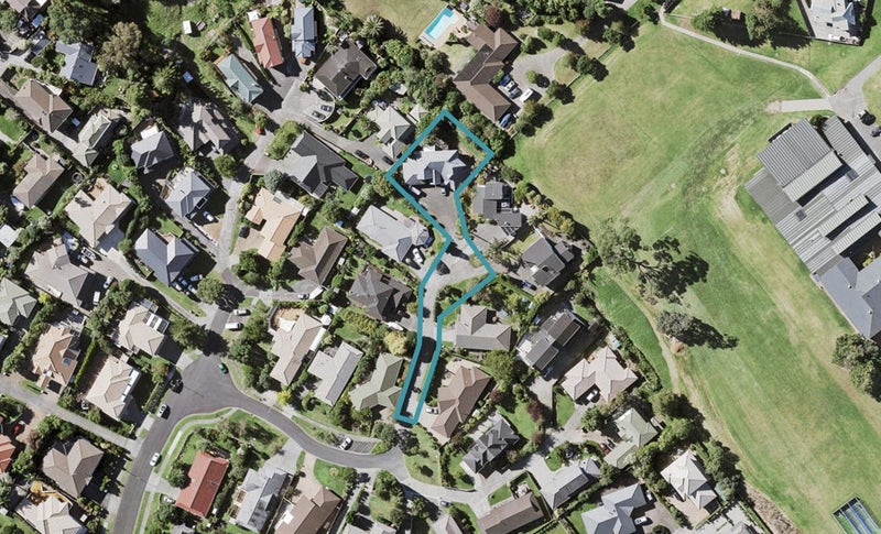 39 Westview Court, Somerville, Auckland - Carousel 1