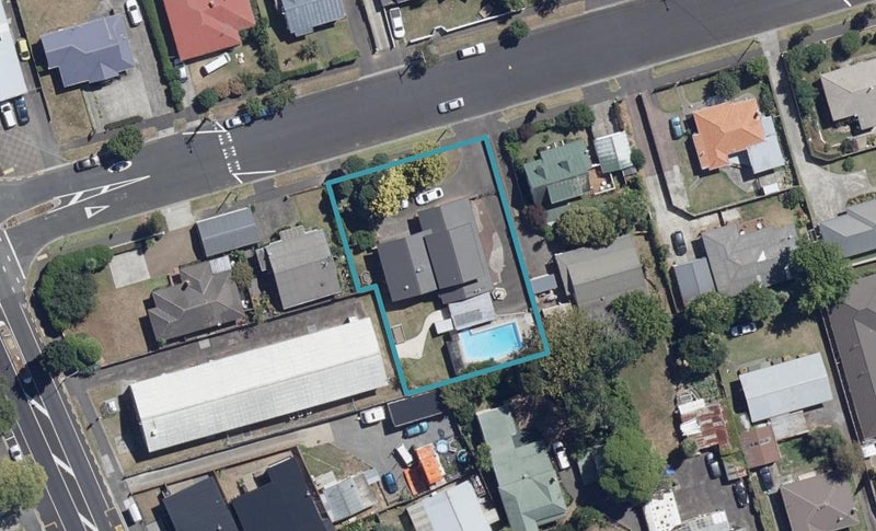 6 Alfred Street, Fairfield, Hamilton - Carousel 1