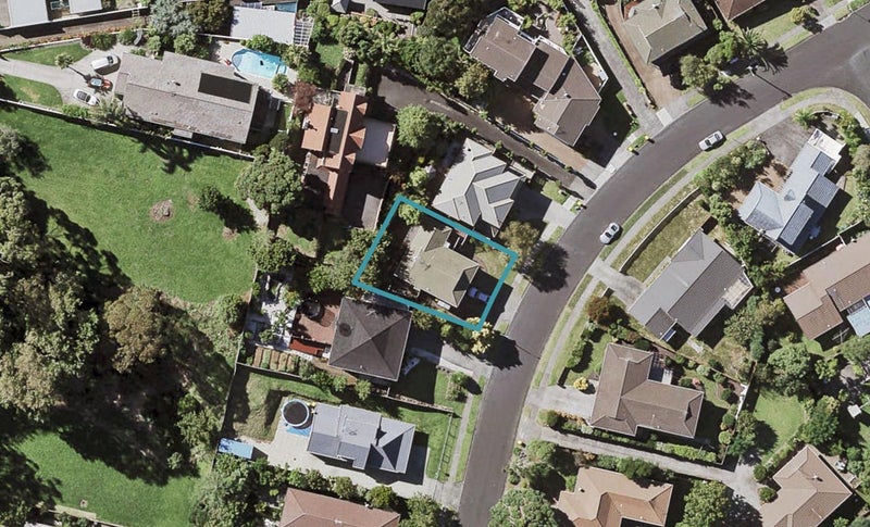 20A Mark Edward Drive, Half Moon Bay, Auckland - Carousel 1