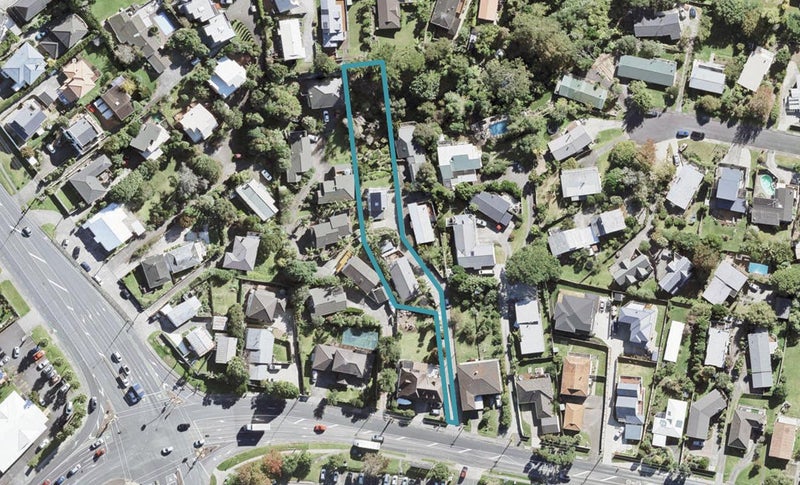 1/173 Carlisle Road, Northcross, Auckland - Carousel 1