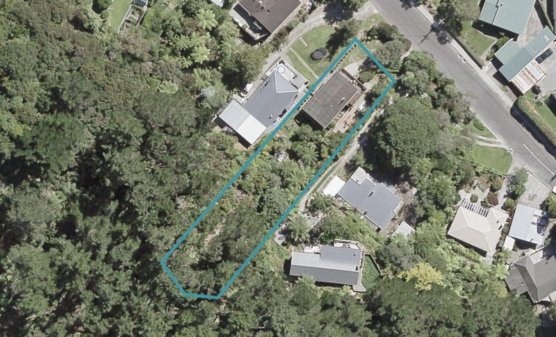 52 Jocelyn Crescent, Pinehaven, Upper Hutt - Carousel 1