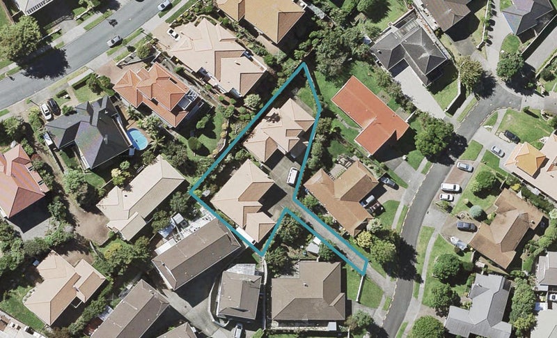 5 Kentville Place, Somerville, Manukau - Carousel 1