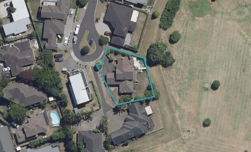 15 Gilbert Court, Rototuna, Hamilton - Carousel 1