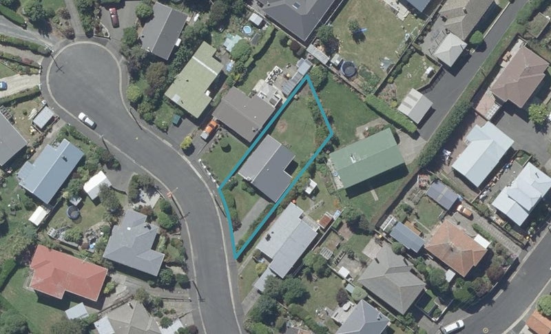 76 Greenock Street, Kaikorai, Dunedin - Carousel 1