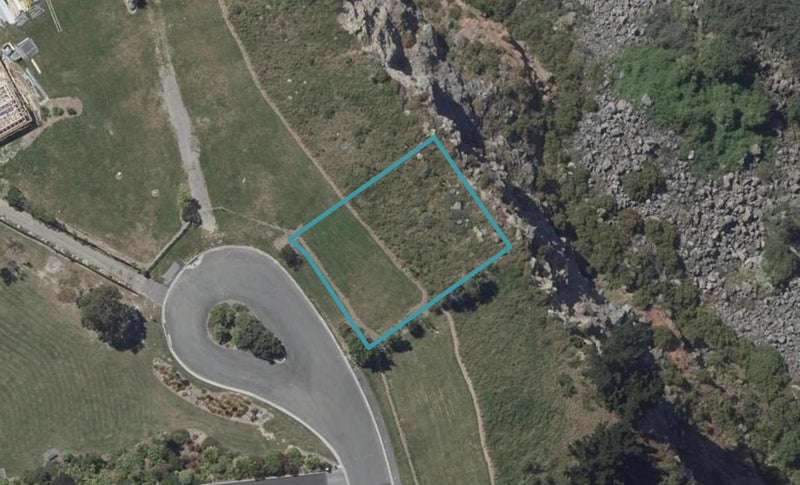 32 Glendevere Terrace, Redcliffs, Christchurch - Carousel 1