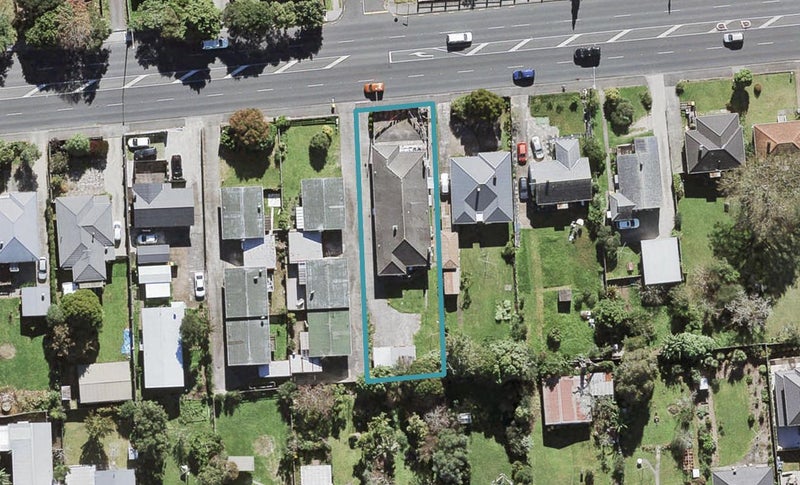 3/3202 Great North Road, New Lynn, Auckland - Carousel 1