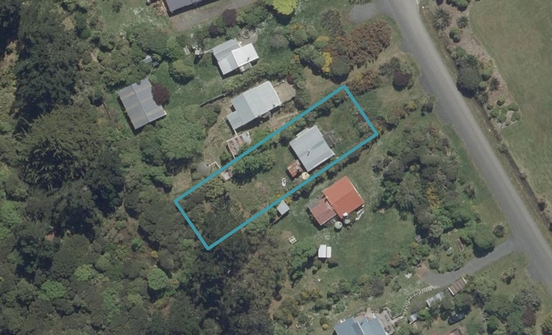 18 Beach Road, Long Beach, Port Chalmers - Carousel 1