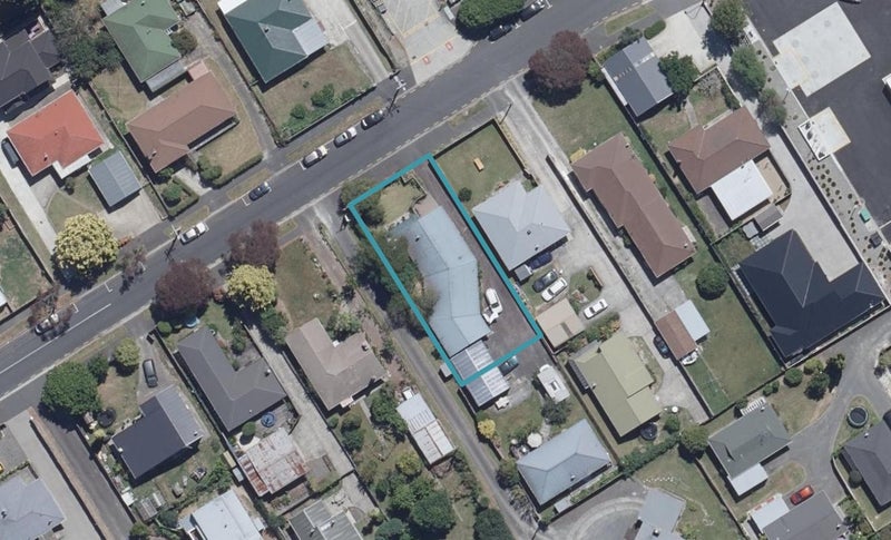36 McCracken Avenue, Hillcrest, Hamilton - Carousel 1