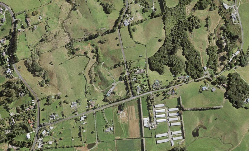 240 Kern Road, Pukekohe - Carousel 1