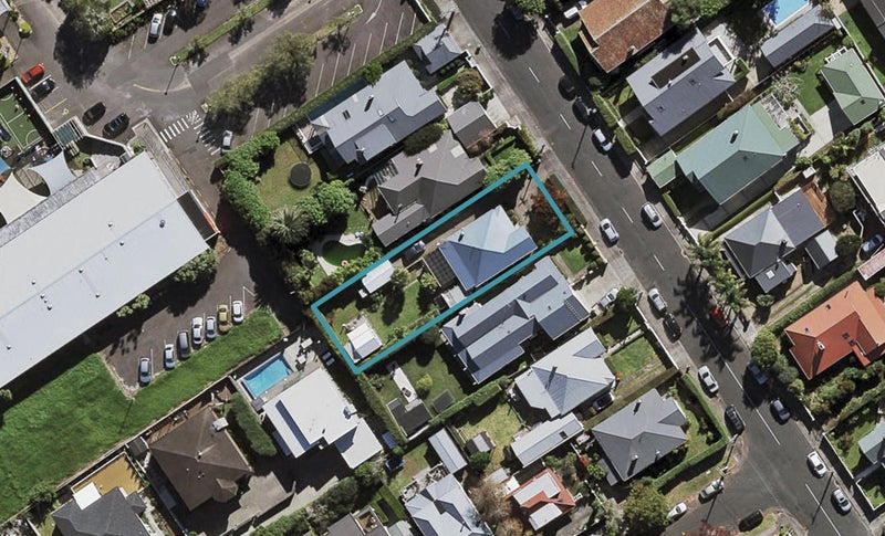 39 Ohinerau Street, Remuera, Auckland - Carousel 1