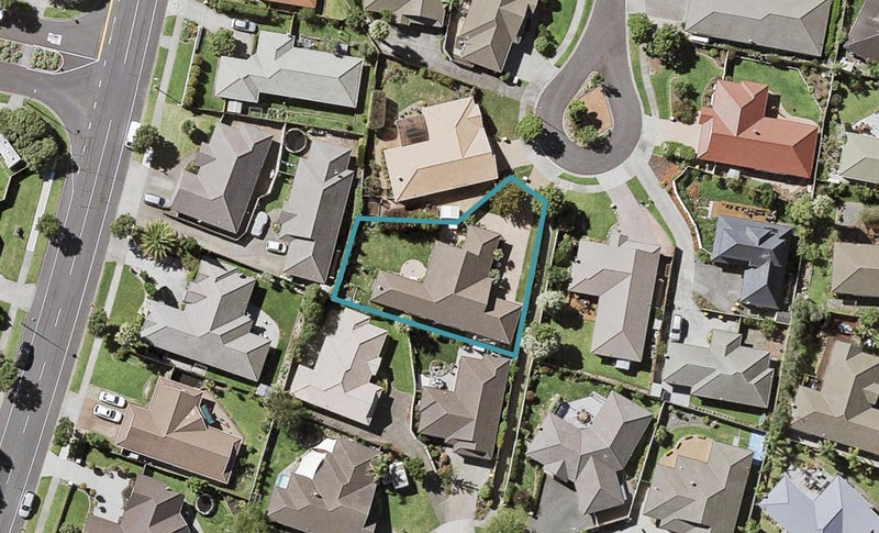 19 Moycullien Lane, East Tamaki Heights, Auckland - Carousel 1